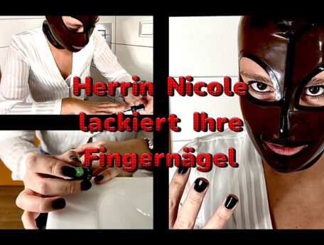 MissNicole: Domina lackiert ihre fin***nägel. Würdest du zukünftig diese Aufgabe übernehmen?